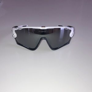 Oakley Jawbreaker Sun Glasses